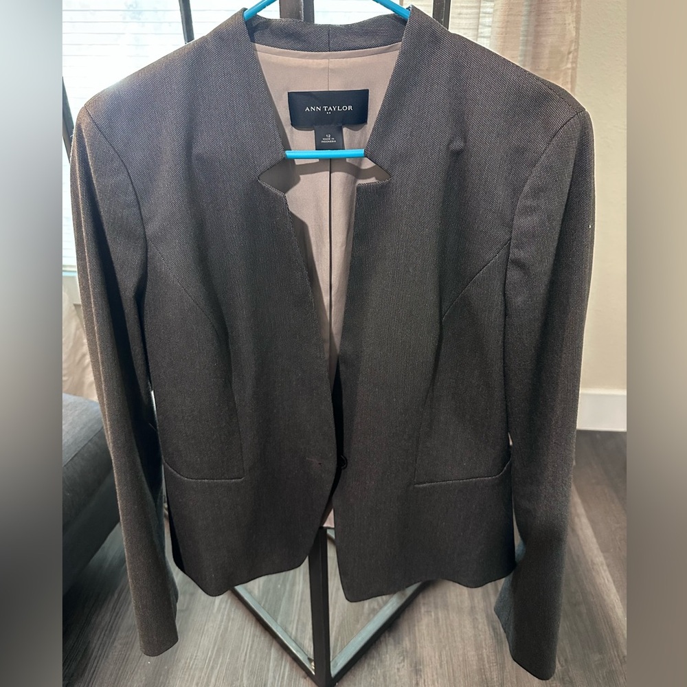 Ann Taylor Black/Brown Notch Blazer